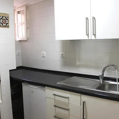Love Intendented Apartment Lisbon